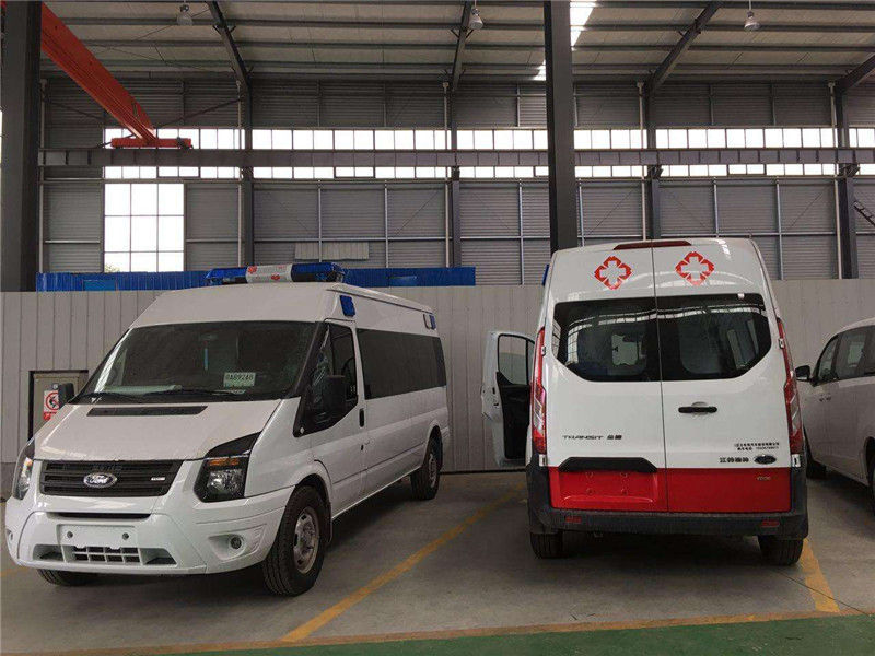廣州救護車廠家跟你聊聊為什么無人避讓救護車？01